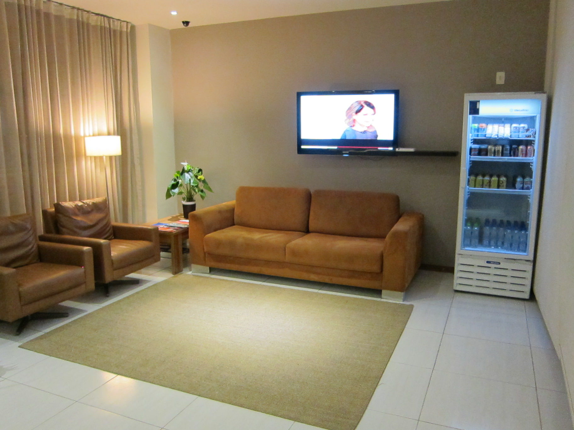 B Hotel 3*