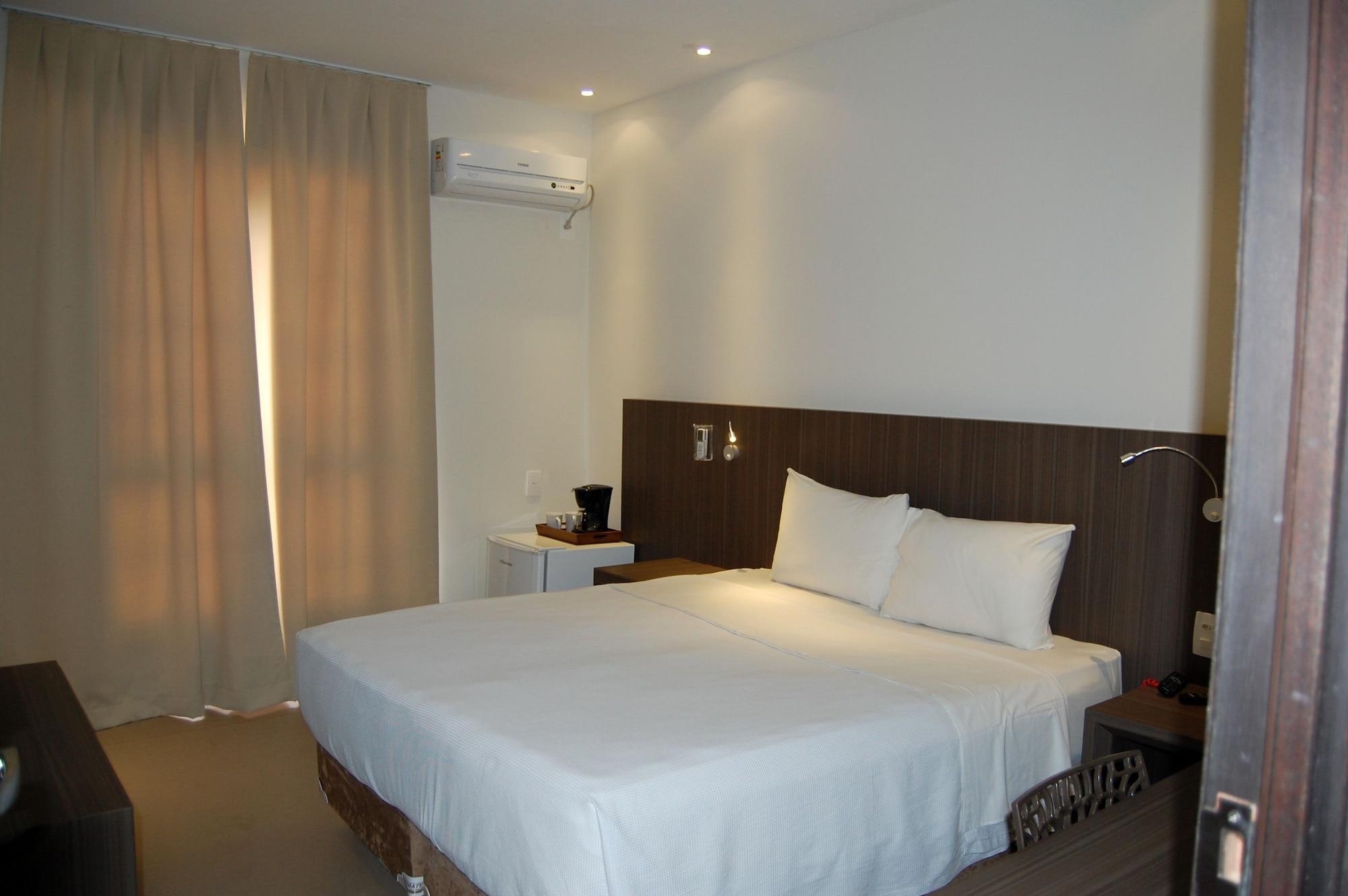 B 3* Salvador